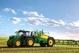 O inovador sistema PowrSpray da John Deere está disponível para pulverizadores automotrizes.