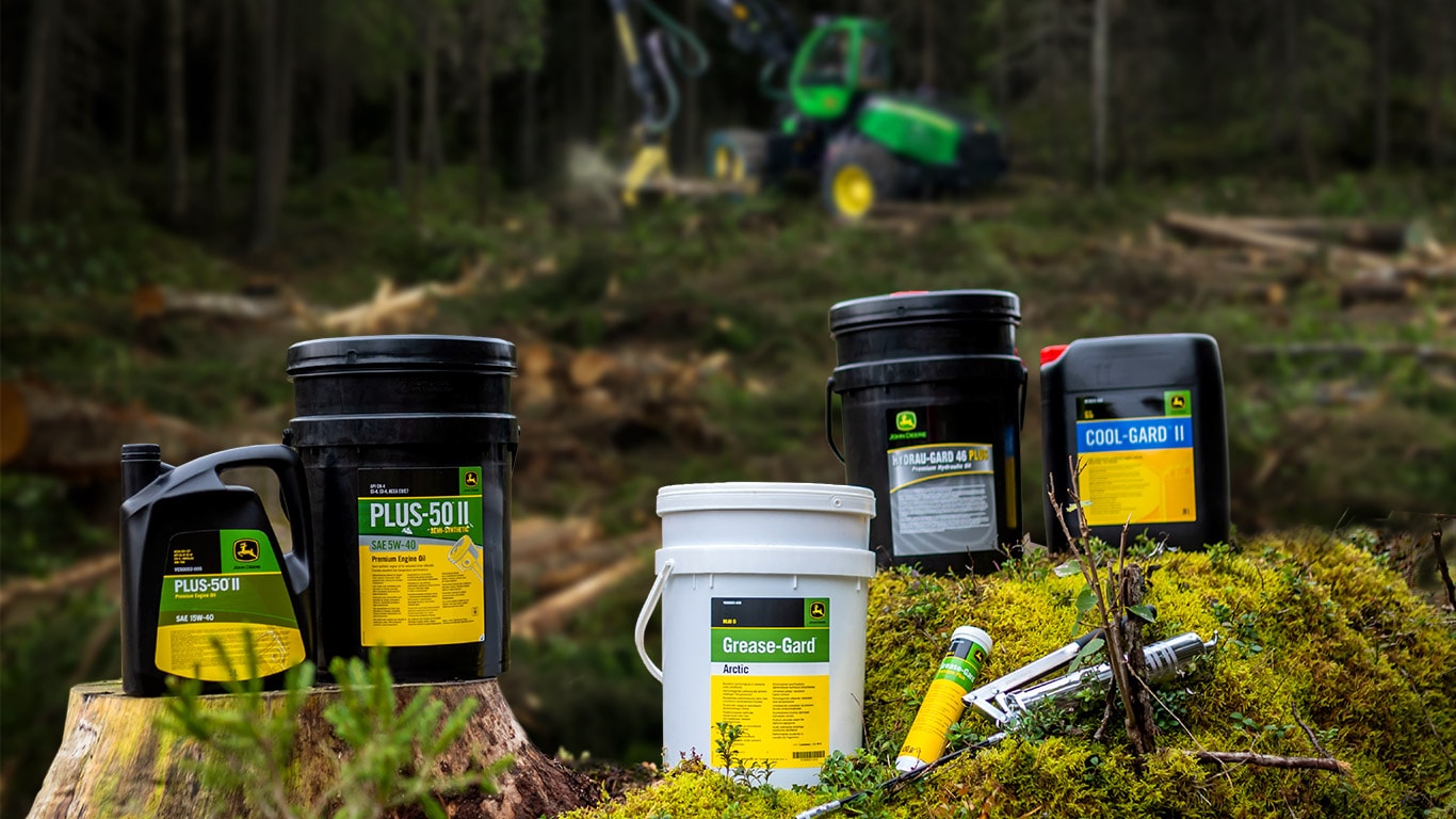 Óleos e lubrificantes John Deere para trabalhos florestais