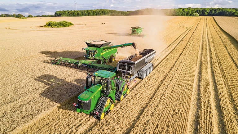 Trator da Série 9RX l John Deere